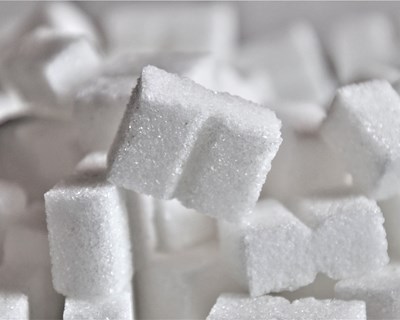 Doseamento do açúcar em bebidas refrigerantes: contributo para uma abordagem holística