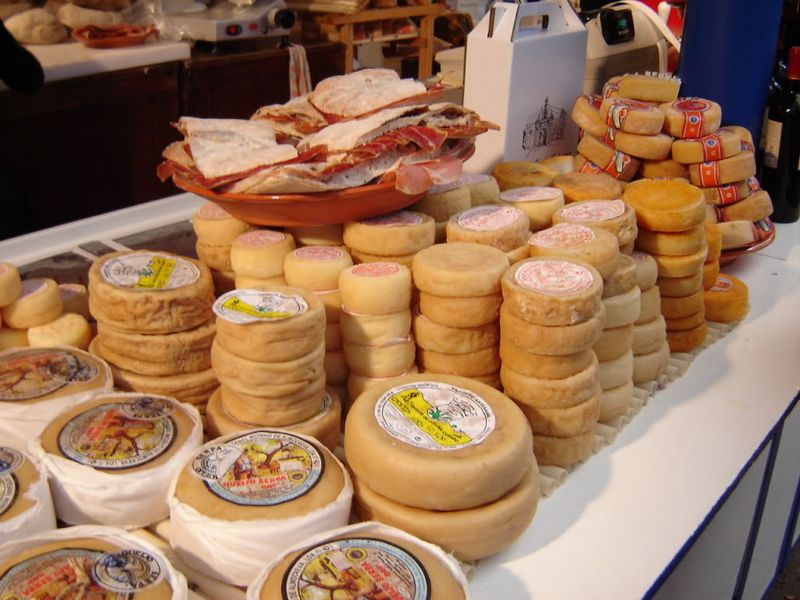 queijos - muitos
