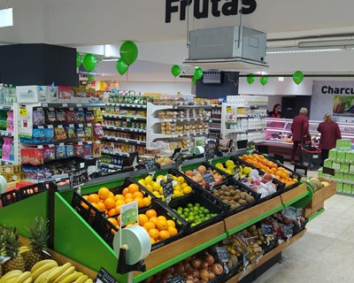 Almada recebe o novo supermercado Coviran