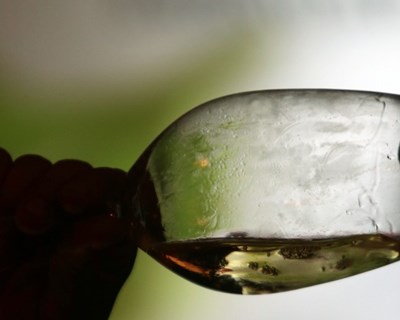 ASAE apreende mais de 75 mil litros de vinho