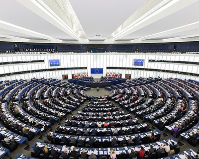 Comissão Europeia quer legislar melhor