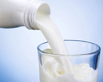 Entregas de leite na UE aumentam 2% nos oito primeiros meses de 2016