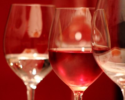 Exportações de vinhos deverão exceder 800 milhões de euros