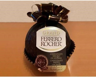 Ferrero retira do mercado um lote de Grand Ferrero Rocher Dark por poder conter vestígios de leite