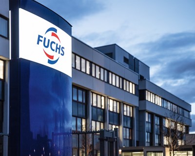 FUCHS adquire um fabricante de lubrificantes de silicone de alta performance nos EUA