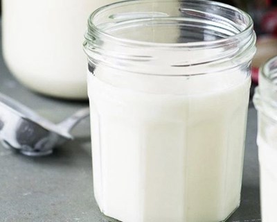 Iogurte com probióticos pode proteger os idosos contra infeções respiratórias