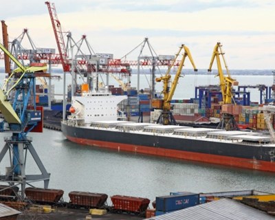 Movimentação de carga nos portos cai 4,3% até outubro