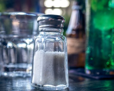 Reformulação de alimentos permitiu reduzir 25 toneladas de sal