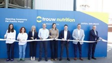 Nova fábrica de alimentos para animais em Espanha